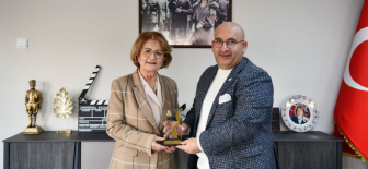 Birsen Çelik’e ’Yılın En Başarılı Belediye Başkanı’ ödülü